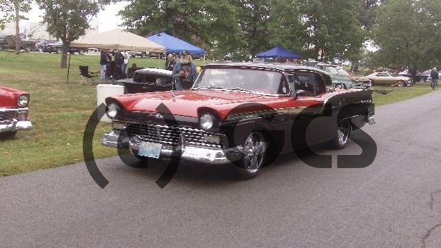 Product picture River Run car show 2011 0005