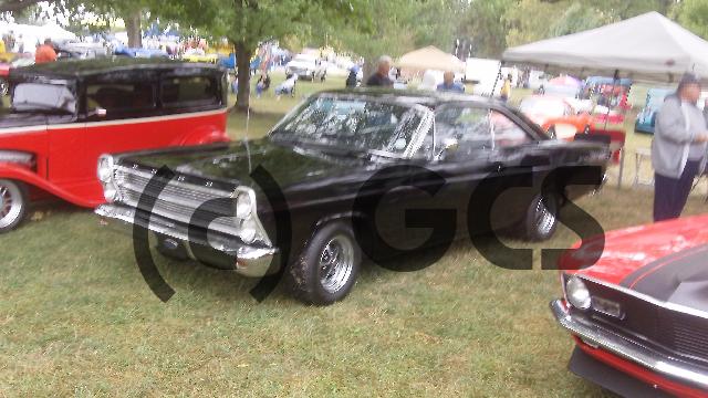 Product picture River Run car show 2011 0023