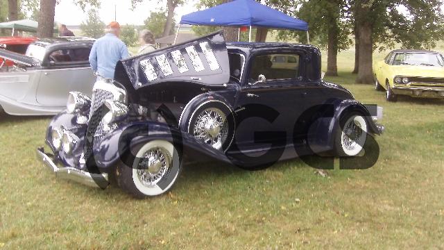 Product picture River Run car show 2011 0047