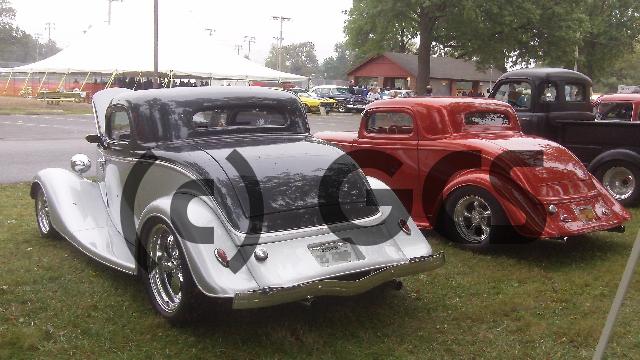 Product picture River Run car show 2011 0054