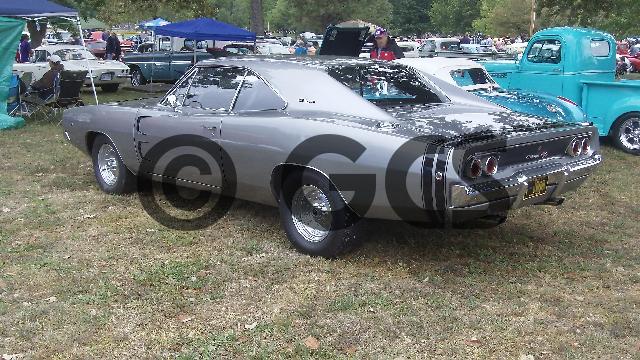 Product picture River Run car show 2011  0110