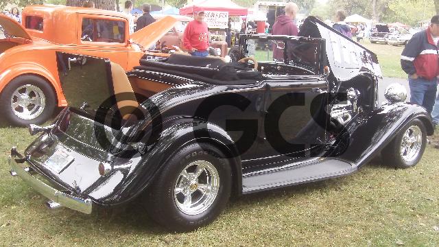 Product picture River Run car show 2011 0150
