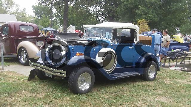 Product picture River Run car show 2011 0195