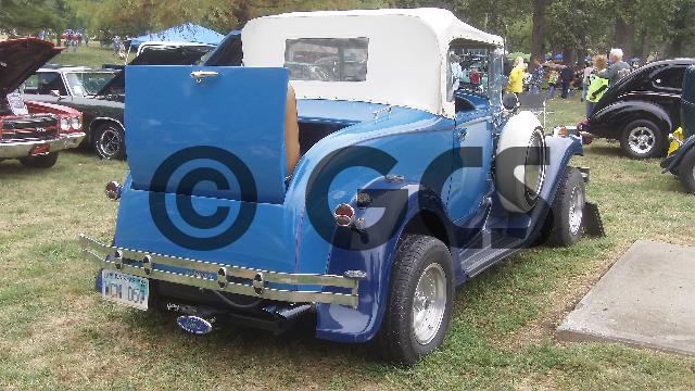 Product picture River Run car show 2011 0200