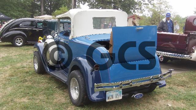 Product picture River Run car show 2011 0201