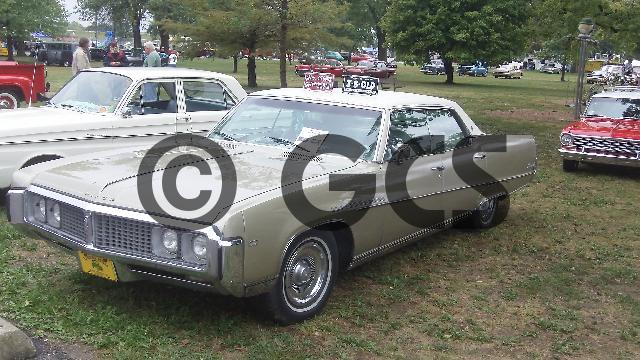 Product picture River Run car show 2011 0209