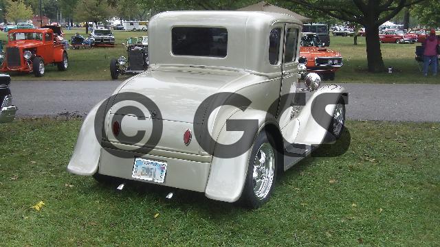 Product picture River Run car show 2011 0239