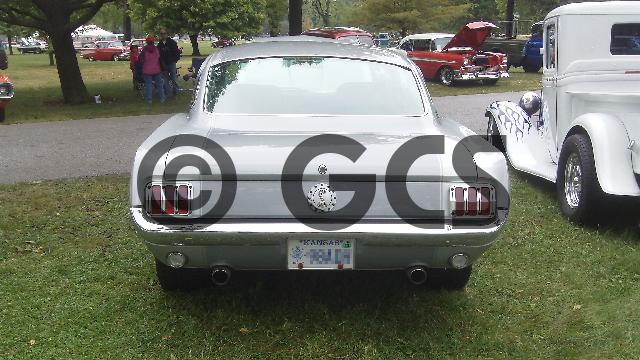 Product picture River Run car show 2011 0240