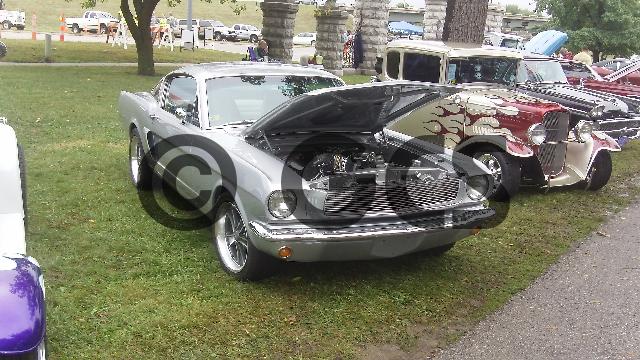 Product picture River Run car show 2011 0244