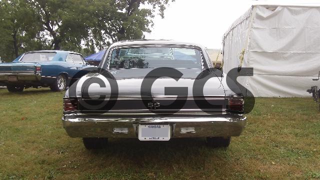 Product picture River Run car show 2011 0304