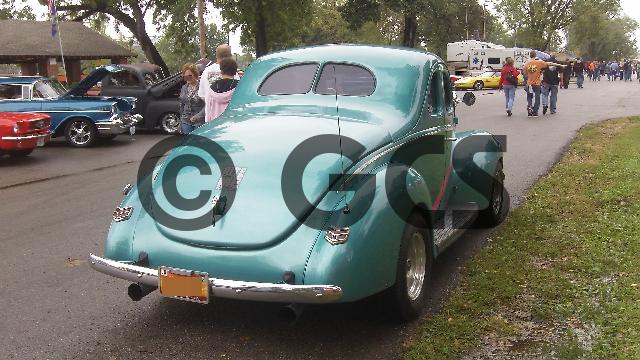 Product picture River Run car show 2011 0325