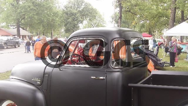 Product picture River Run car show 2011 0344