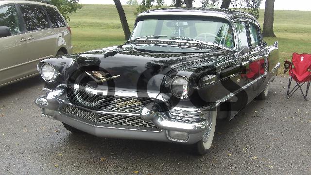 Product picture River Run car show 2011 0353