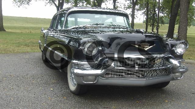 Product picture River Run car show 2011 0355