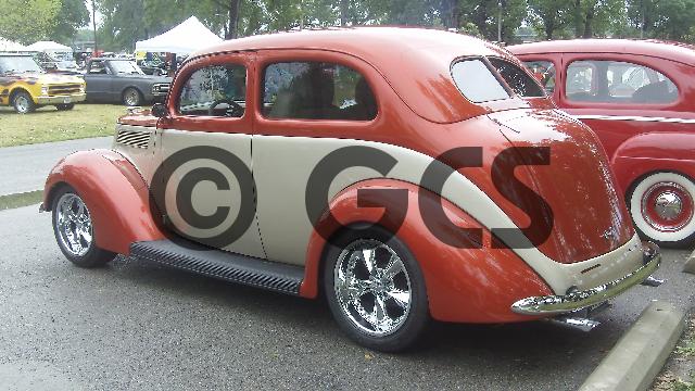 Product picture River Run car show 2011 0371