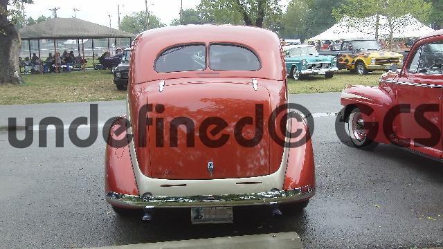 Product picture River Run car show 2011 0373