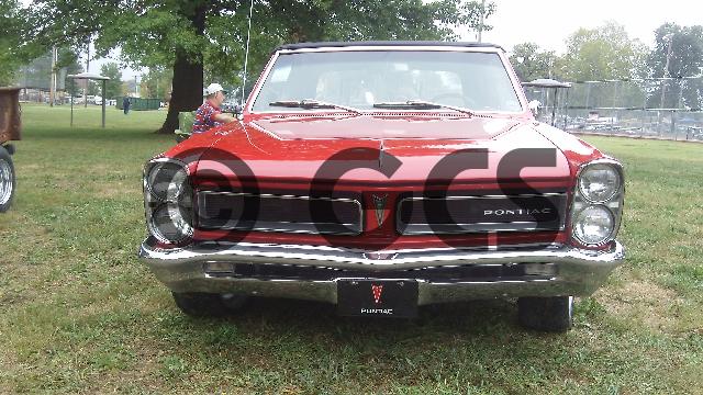 Product picture River Run car show 2011 0394