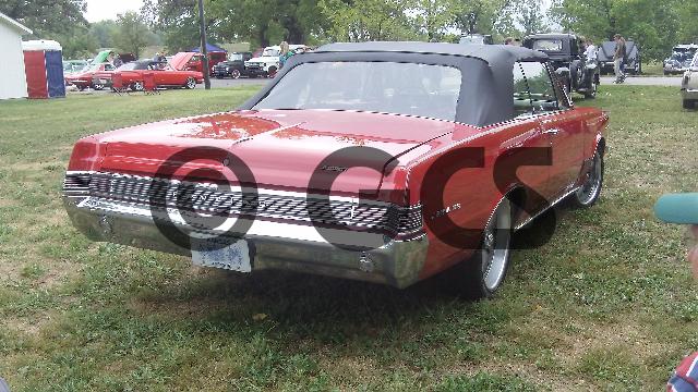 Product picture River Run car show 2011 0400