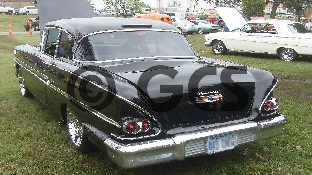 Product picture River Run car show 2011 0404